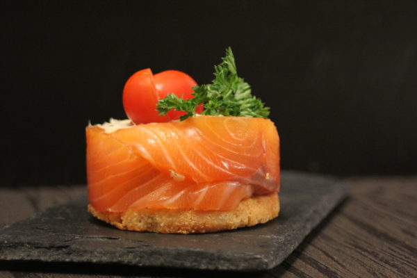 vente en ligne de produits traiteur - poissonnerie albi - charlotte saumon frais, saumon fumé